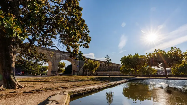 À Montpellier, la chaleur impose de nouveaux réflexes