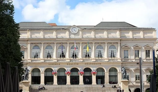 Saint-Étienne ouvre son débat municipal en direct