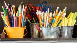 À Aix-en-Provence, des fournitures scolaires à prix réduits