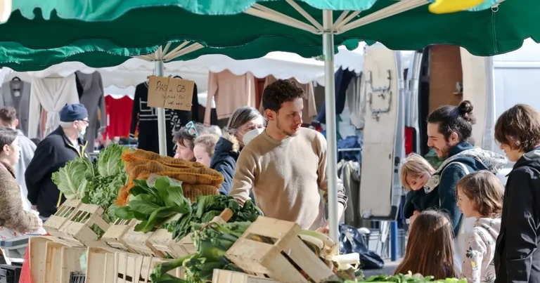 À Brest, vos courses du 14 juillet changent de marché