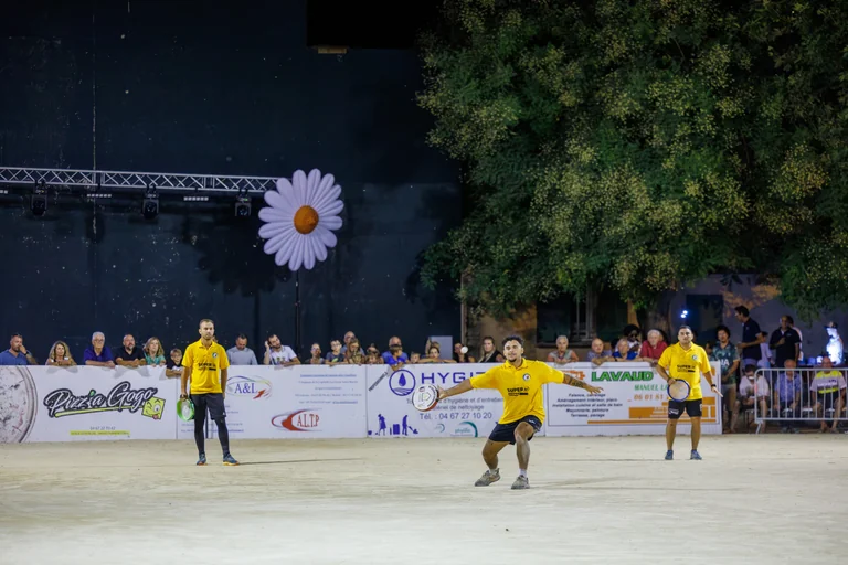 À Cournonterral, trois jours de tambourin entre sport et fête