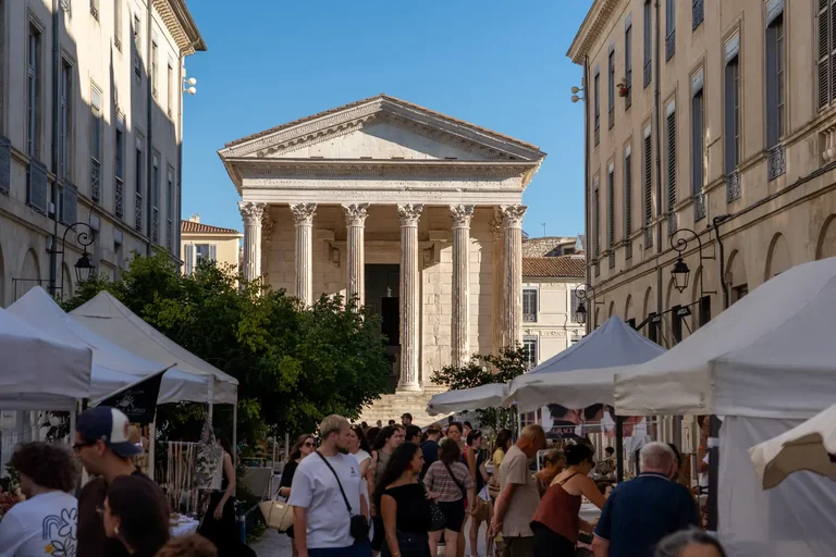 À Nîmes, les Jeudis du 30 juillet sont gratuits dans l’Écusson