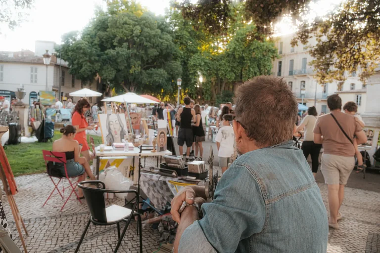 À Nîmes, les Jeudis du 30 juillet sont gratuits dans l’Écusson