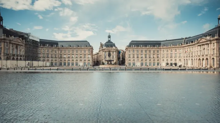 À Bordeaux, six escales pour voyager avant la rentrée