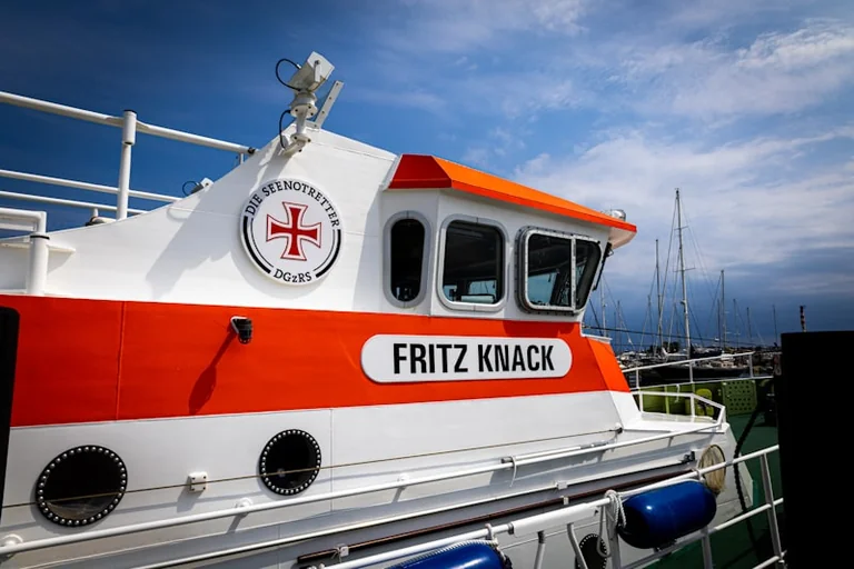 À Hyères, les secours changent d’échelle chaque été