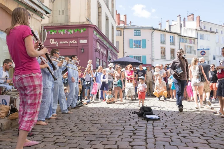 Estivales à Graulhet : concert et marché le 14 août